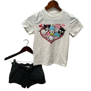 Hello Kitty White Short Sleeve Tee with Heart Graphic&Abercrombie kids SET10 GUC